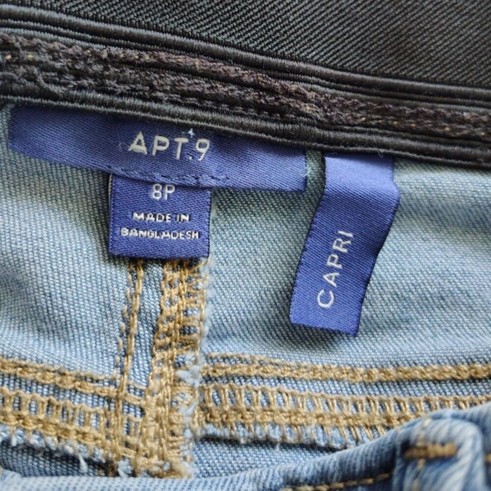 APT 9 Capri Jeans Womens 8 P Petite Light Wash Stretch Denim Cuffed Cropped - Picture 4 of 5